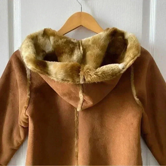 Floriane Coat Faux Suede Faux  Fur Winter Pea Coat Hood Tan Brown Girls Size 8 - Picture 10 of 16